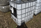 275 Gallon Liquid Tote