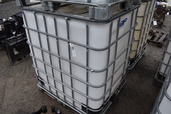 330 Gallon Liquid Tote