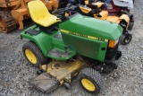 John Deere 425 Lawn Tractor