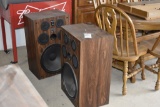 2 Fisher DC15 Speakers