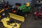 John Deere 425 Lawn Tractor with Snow Plow