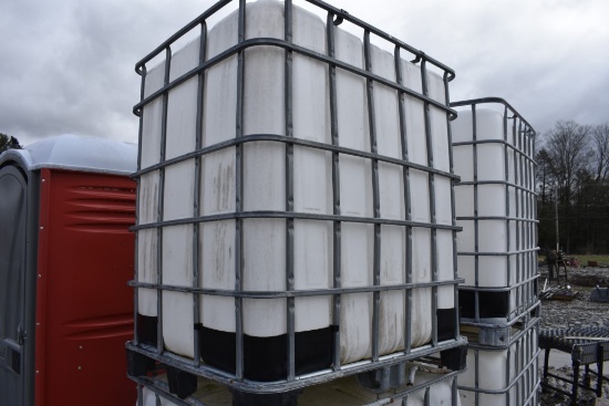 330 Gallon Liquid Tote