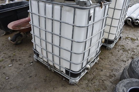 330 Gallon Liquid Tote