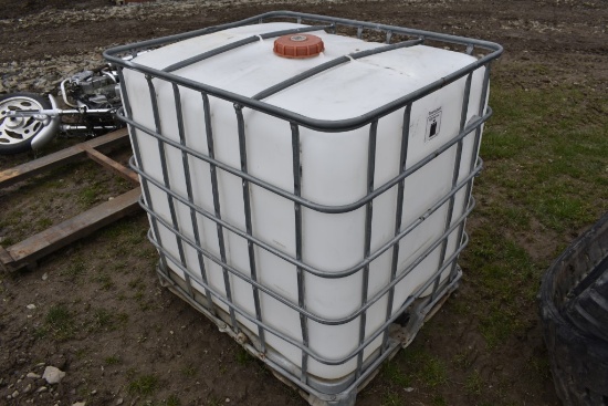 275 Gallon Liquid Tote