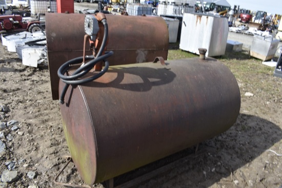 300 Gallon Fuel Tank with Gas Boy Hand Pump