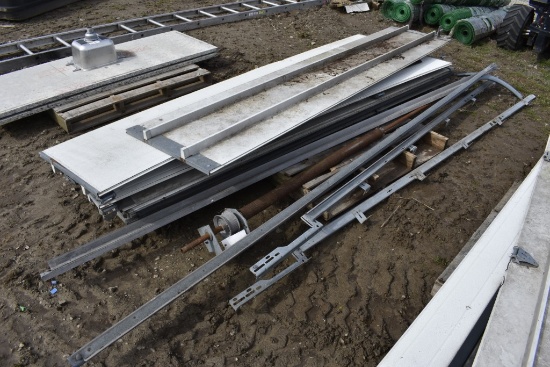 6 10' x 21" Garage Door Panels with Hardware