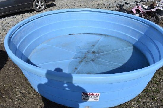 Behlen Country 9' x 27" Poly Stock Tank