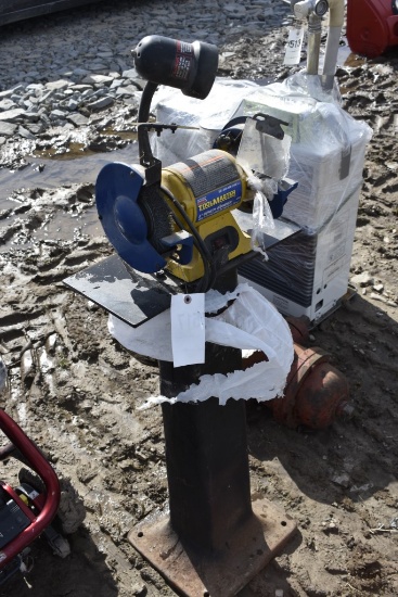 Lincoln Tool Master 6" Grinder on Pedestal