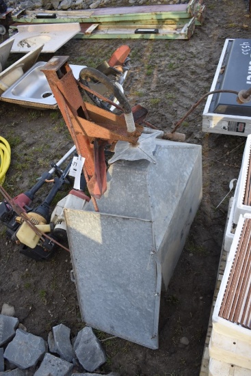 Broadcast Spreader