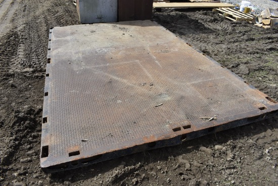13' x 8' Stake Body