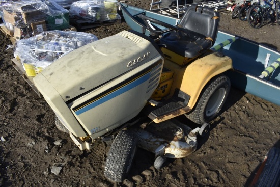 Cub Cadet 1541 Lawn Tractor