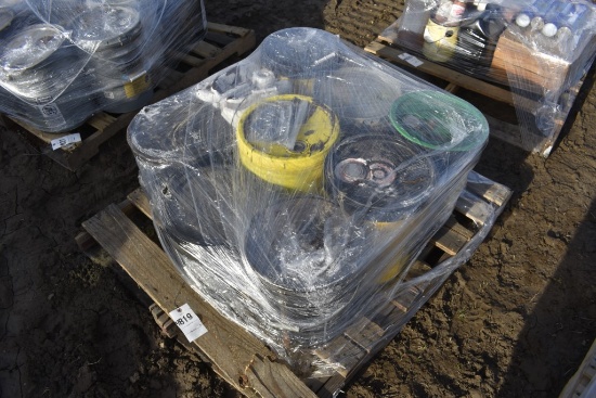 Pallet of Polymeric Sand, Stain