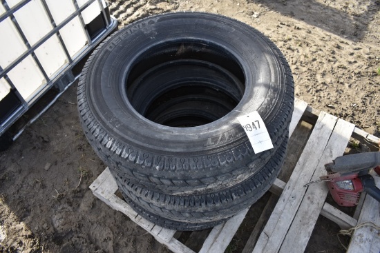 4 LT225/75R16 Tires