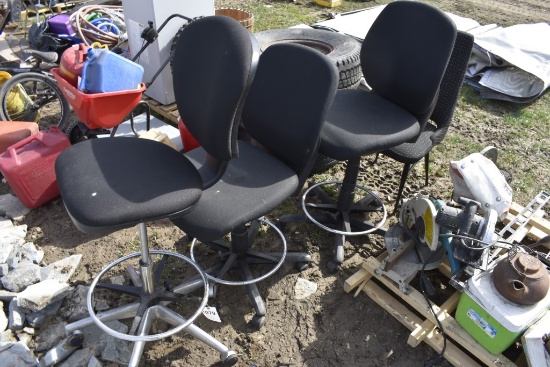 4 Chairs