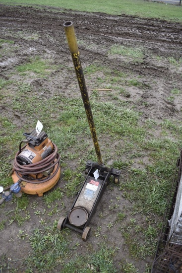 Walker Hydraulic Floor Jack