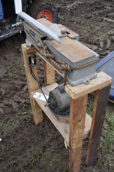 Joiner on Stand