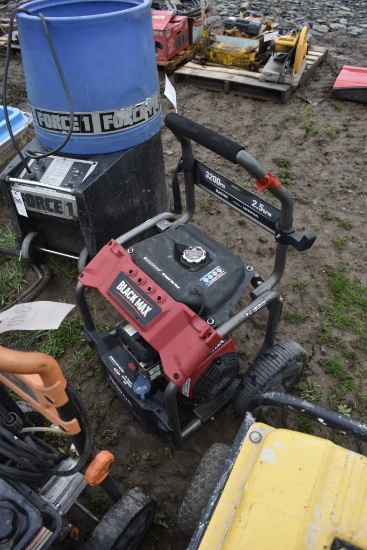 Black Max 3200 PSI Pressure Washer