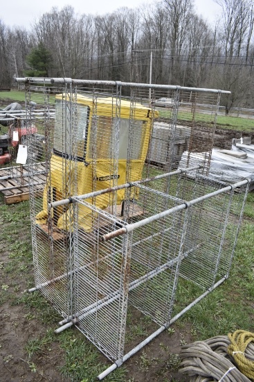 2 Wire Mesh Shelves