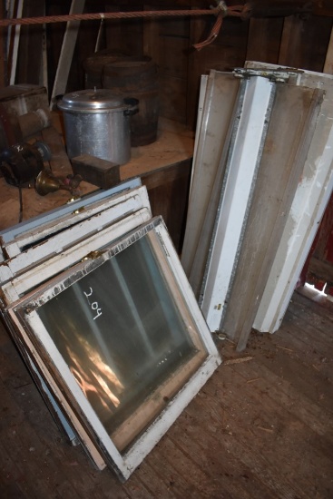 9 Vintage Windows and Flourescent Light Fixtures