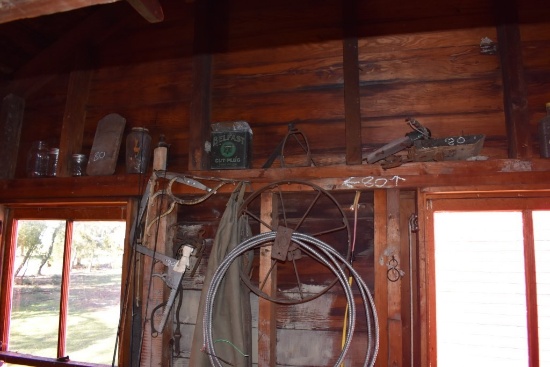 Contents on Wall