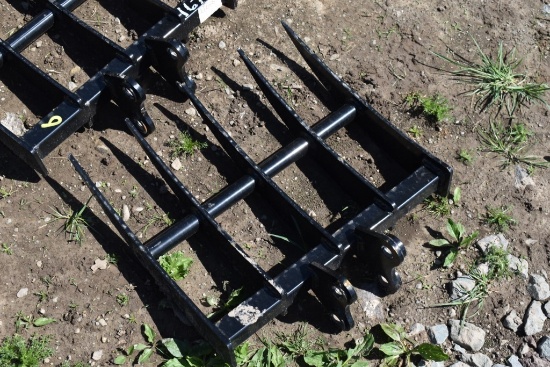 Miva Mini Excavator 19" Debris Rake