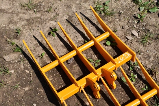 Miva Mini Excavator 19" Debris Rake