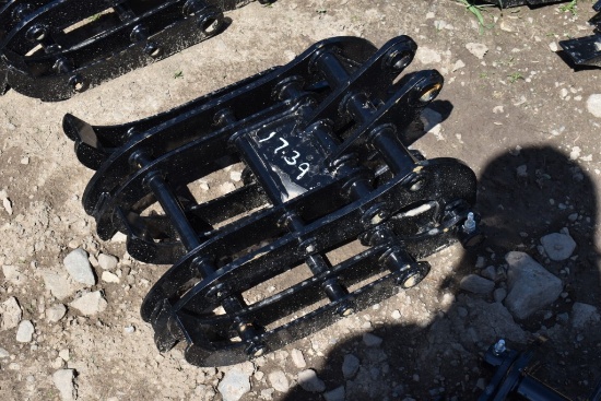 Miva Mini Excavator 16" Grapple Attachment