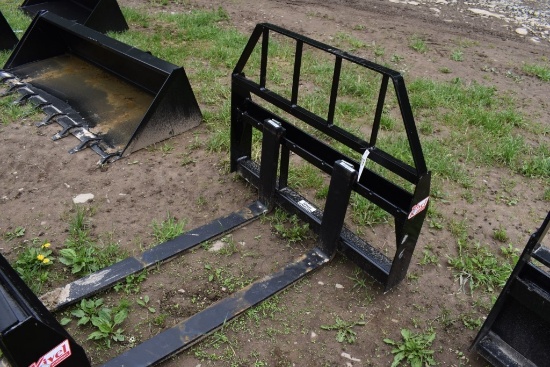 Kivel Quick Attach 3500 lb. Pallet Forks