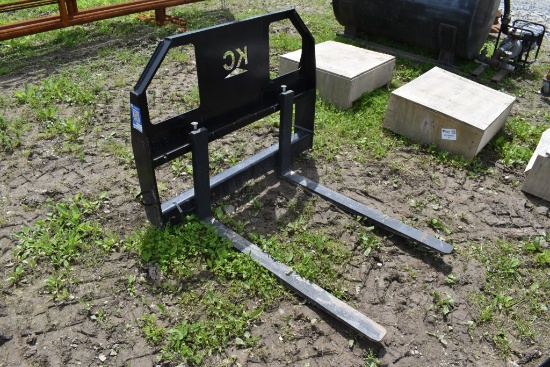 KC quick Attach Pallet Forks