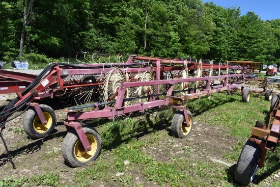 New Holland HT154 16 Star Wheel Rake