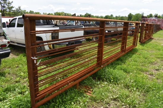 24' x 68" Heavy Duty Corral Panel