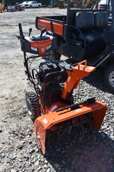 Husqvarna 30" Snow Blower