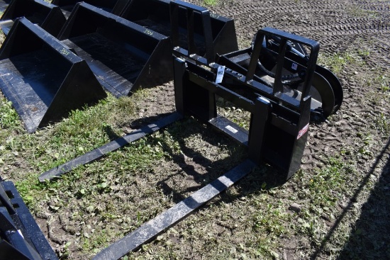 Kivel Quick Attach 4200lb 48" Walk Through Pallet Forks