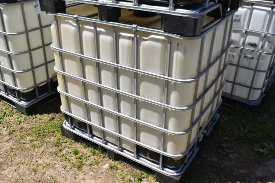 275 Gallon Liquid Tote
