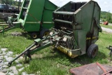 John Deere 410 Round Baler