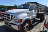 2006 Ford F-650 Super Duty XLT Dump Truck