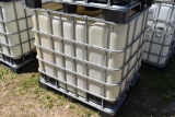 275 Gallon Liquid Tote