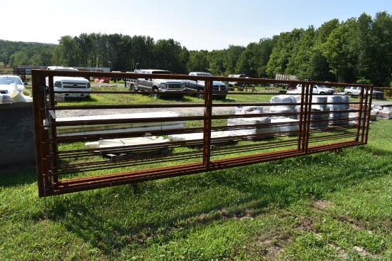 24' x 68" Heavy Duty Corral Panel