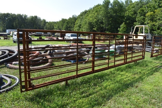 24' x 68" Heavy Duty Corral Panel with Gate