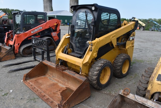CAT 232D Skid Steer