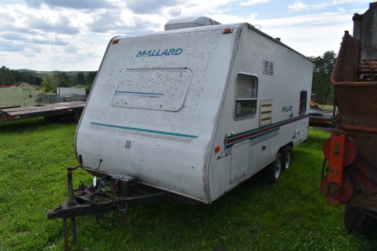 Fleetwood Mallard Feather Camper