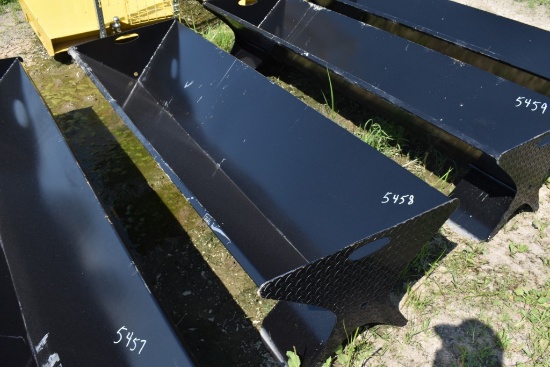 90" Metal Bunk Feeder