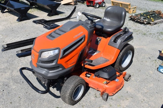 Husqvarna LGT 2654 Lawn Tractor