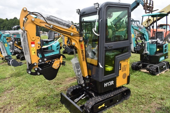 AGT Industrial H13R Mini Excavator