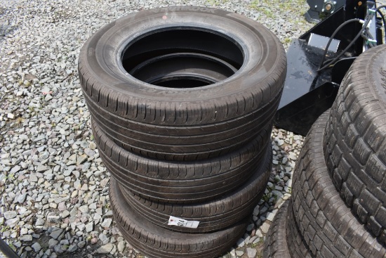 4 Hankook 255/65R18 Tires