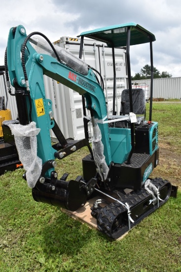 AGT Industrial QH12R Mini Excavator