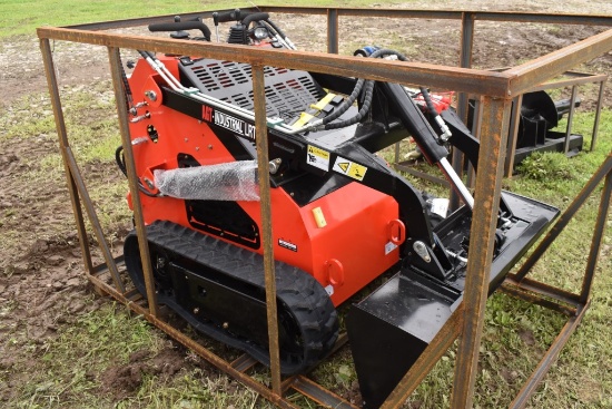 AGT Industrial LRT 23 Skid Steer with Tracks