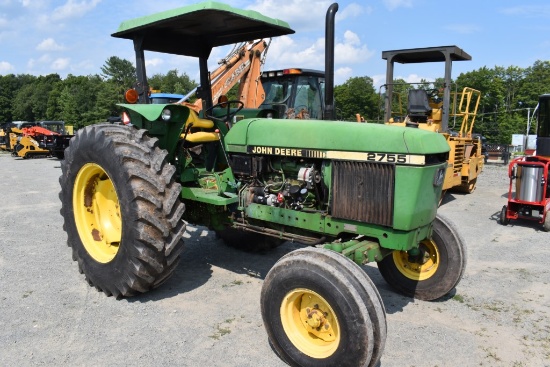 John Deere 2755 Tractor