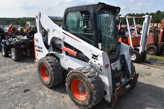 Bobcat S740 Skid Steer
