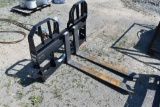 Bobcat Quick Attach Pallet Forks